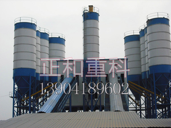 貴陽首鋼建設(shè)雙180混凝土攪拌站